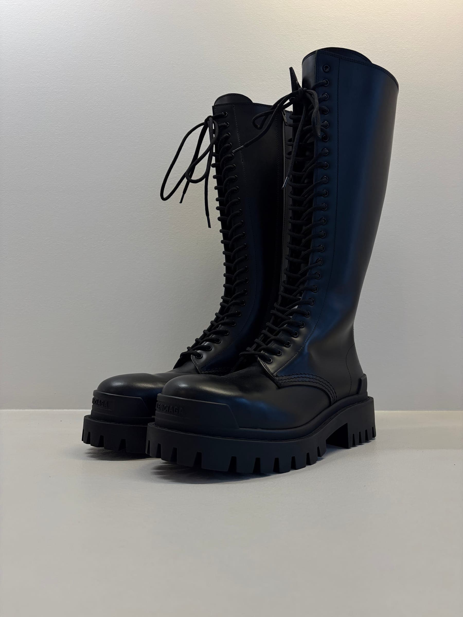 Balenciaga High Leather Strike Boots